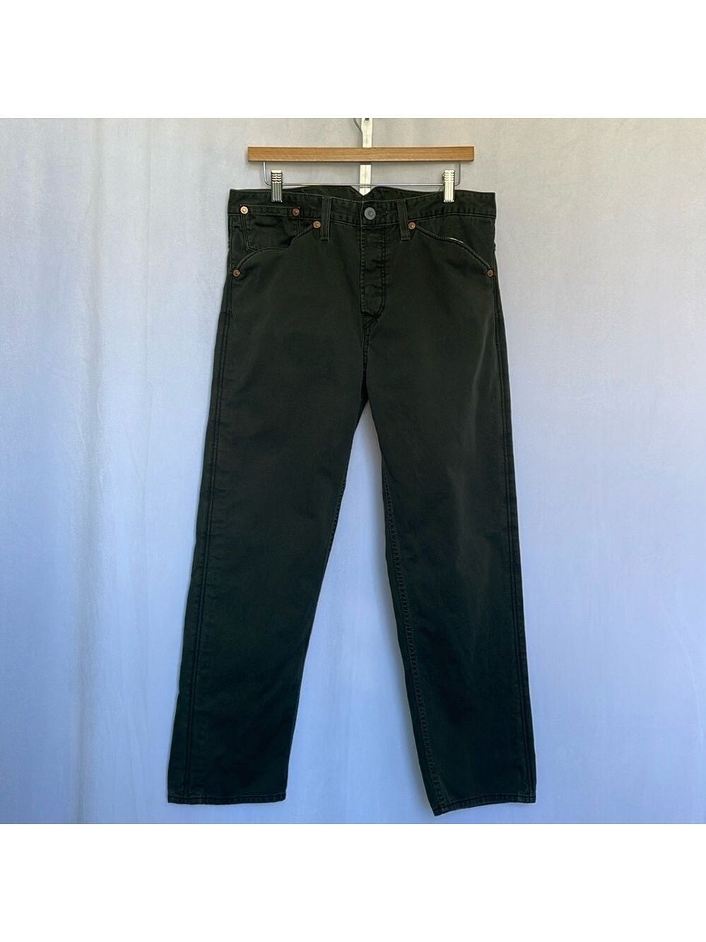 Levi's Men’s 562 Button Fly Loose Jeans Size 34x28 Green Tapered Red Tab Cotton